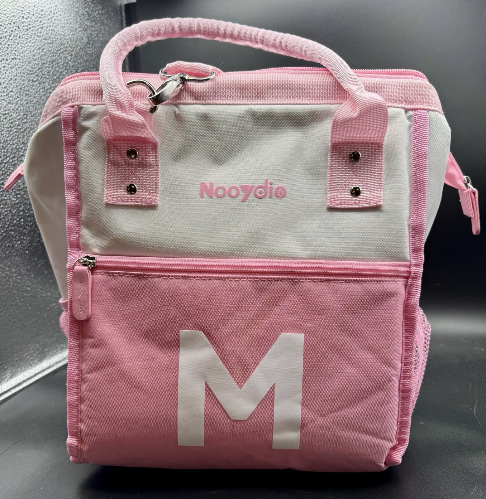 Bag. Shoulder & Handle Straps.