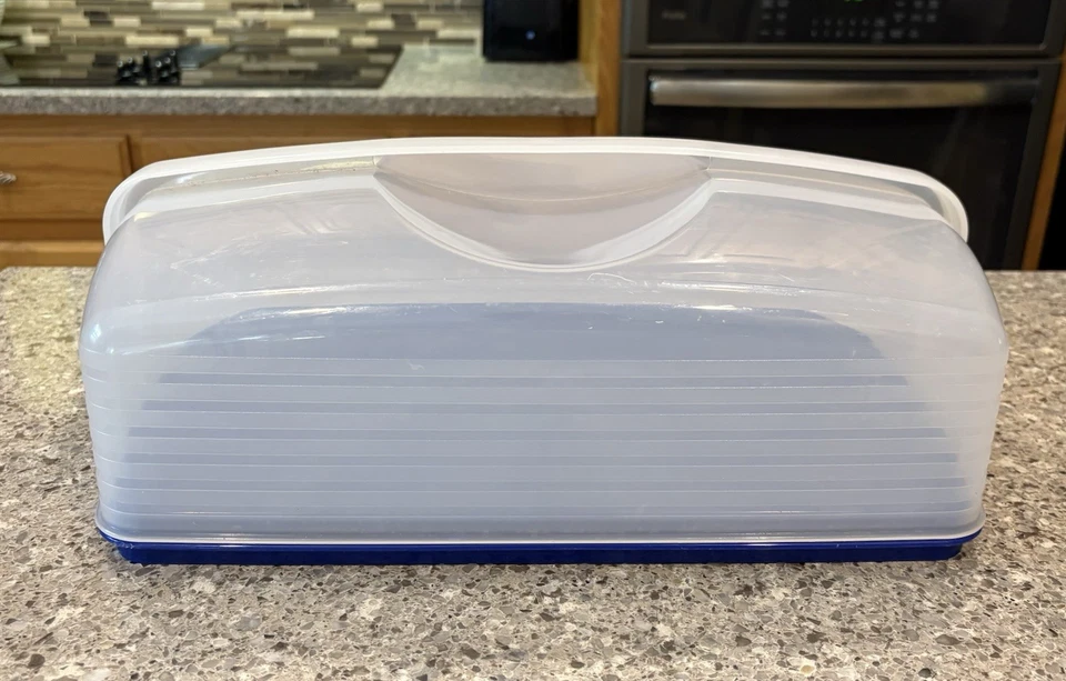 Tupperware BAKE N TAKE 18-Cupcake / 9x13” Rectangle Cake Taker: Blue • Sealed - Image 2 of 4