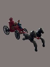 Vintage Cast Iron Fire Pumper Horse Drawn Toy Wagon Red Black 9 623g