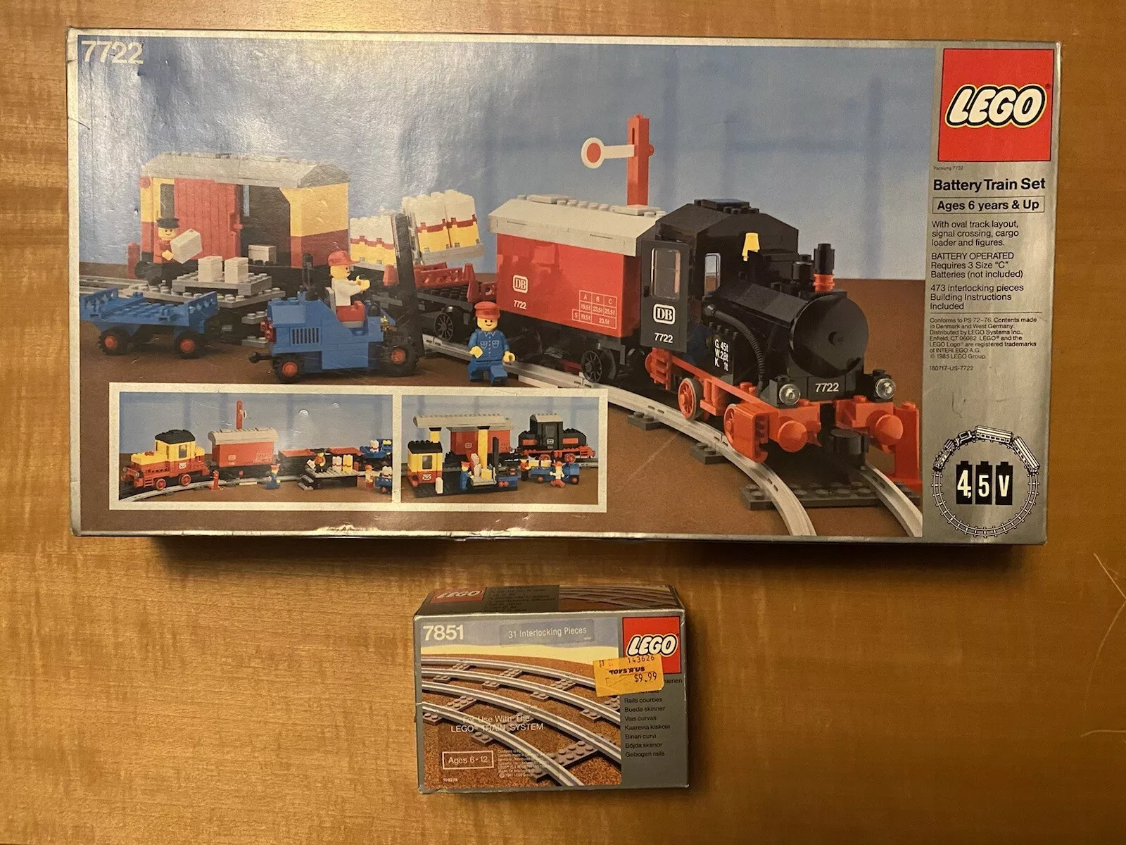 Lego Steam Cargo Train Set with Curved Rail Pieces in Mozambique at MZN 161784 Rating 5