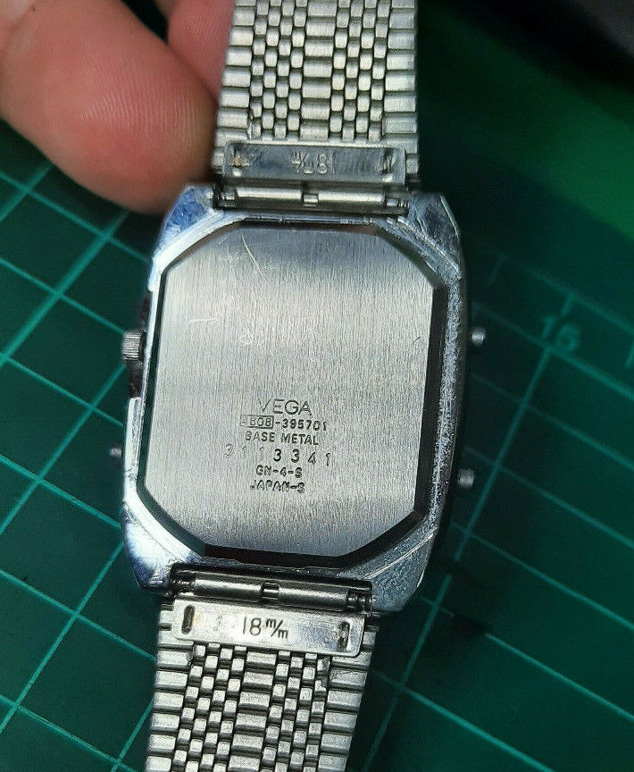 Vintage Vega by Citizen 4808-395701 ANA-DIGI Watch Alarm Chronograph Japan S