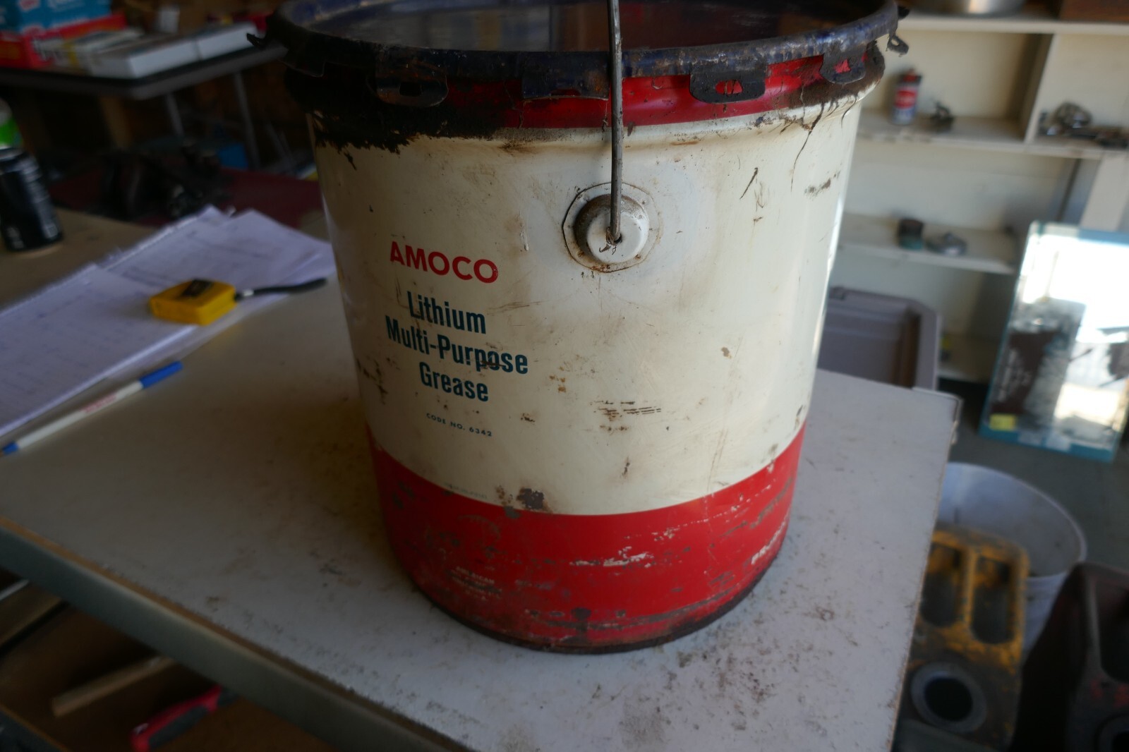 Vintage Empty 5 Gallon Oil Grease Can Amoco American Oil Co. Lot 2376