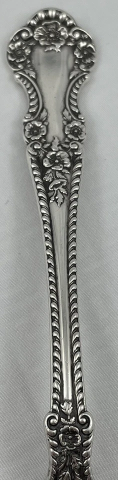 Servidor de tomate Cambridge by Gorham Sterling Foto 2 de 4