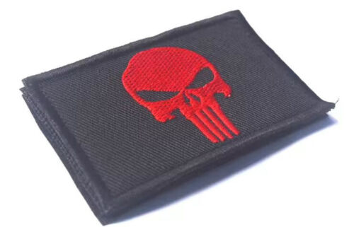 Black/Red Skull Official VELCRO® 8x5cm approx Genuine Badge Military Airsoft - Afbeelding 1 van 2