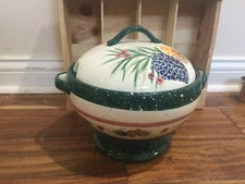 Julie Ueland 2001 tureen covered Serving Dish Festive Pine Cone Holiday Ceramic