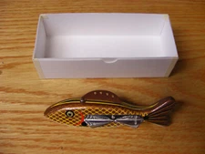 Beautiful Contemporary C Hines Heddon 400 Style 4 Point Decoy Aged Copper Scale