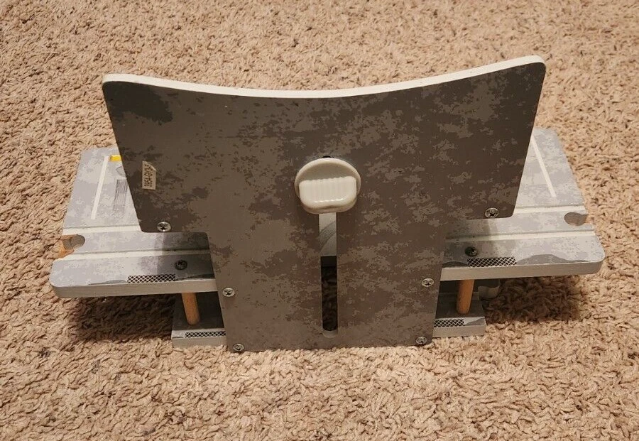 Cars 3 - Disney Pixar -  Florida Int. Speedway - Dinoco Elevator - USED - Image 3 of 4