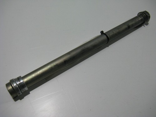 Hinterachse Achse Steckachse Axle Suzuki C 1500 T Intruder C1, 13-16