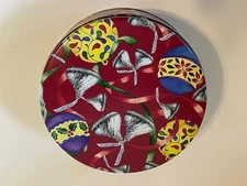 Vintage Hershey's Kiss Christmas Cookie Tin- 7" Diameter- 1996