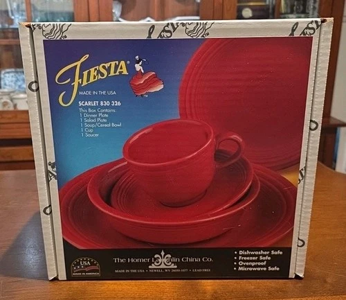 Fiesta Retired Scarlet 5 Piece Place Setting Fiestaware New In Box. SJS