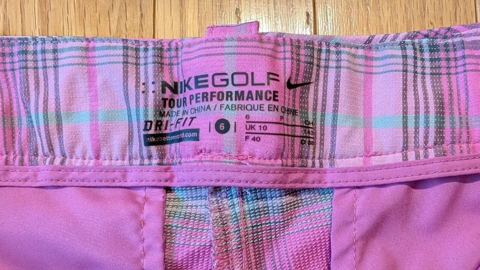 Брюки Nike женские Golf Tour Performance Dri-Fit размер 6 розовые/белые/серые клетчатые - Изображение 3 из 4