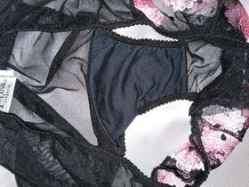 Vintage Felina Bikini Panties w Floral Embroidery Sheer Netted Black M 36