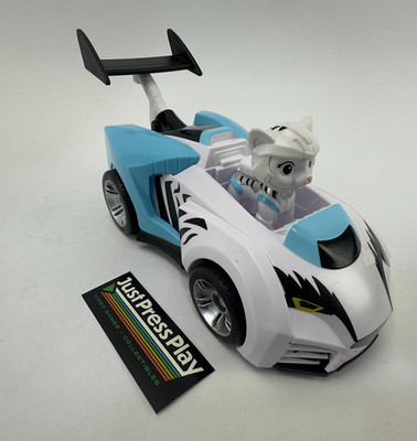 PAW Patrol Cat Pack Rory's Feature Vehicle w/ Figure | Claw Attack Feature
