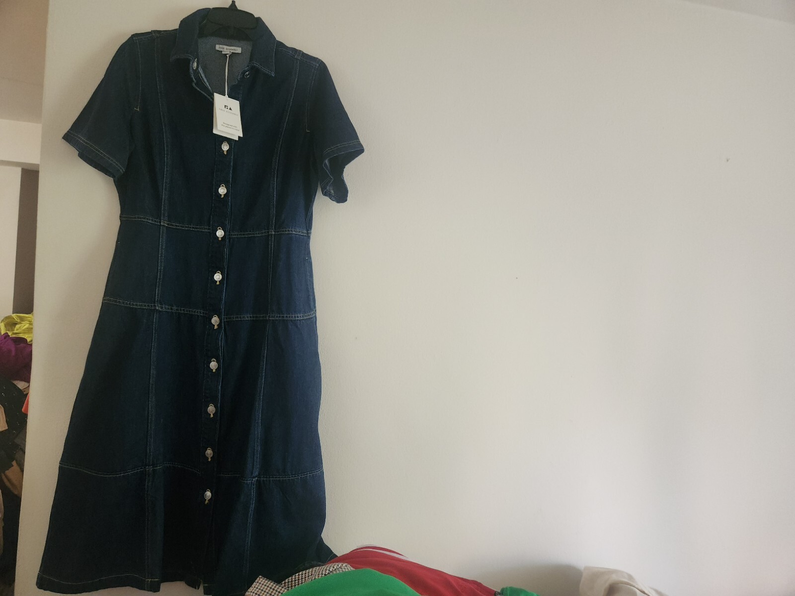 Picture 5 of 6