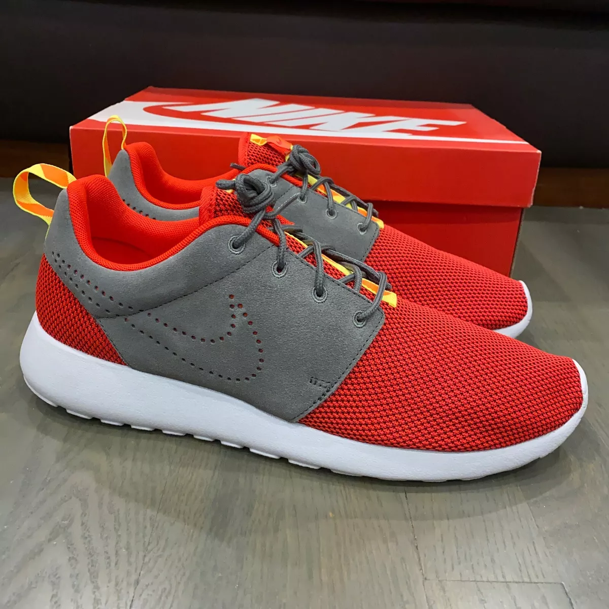 Roshe runs red new arrivals