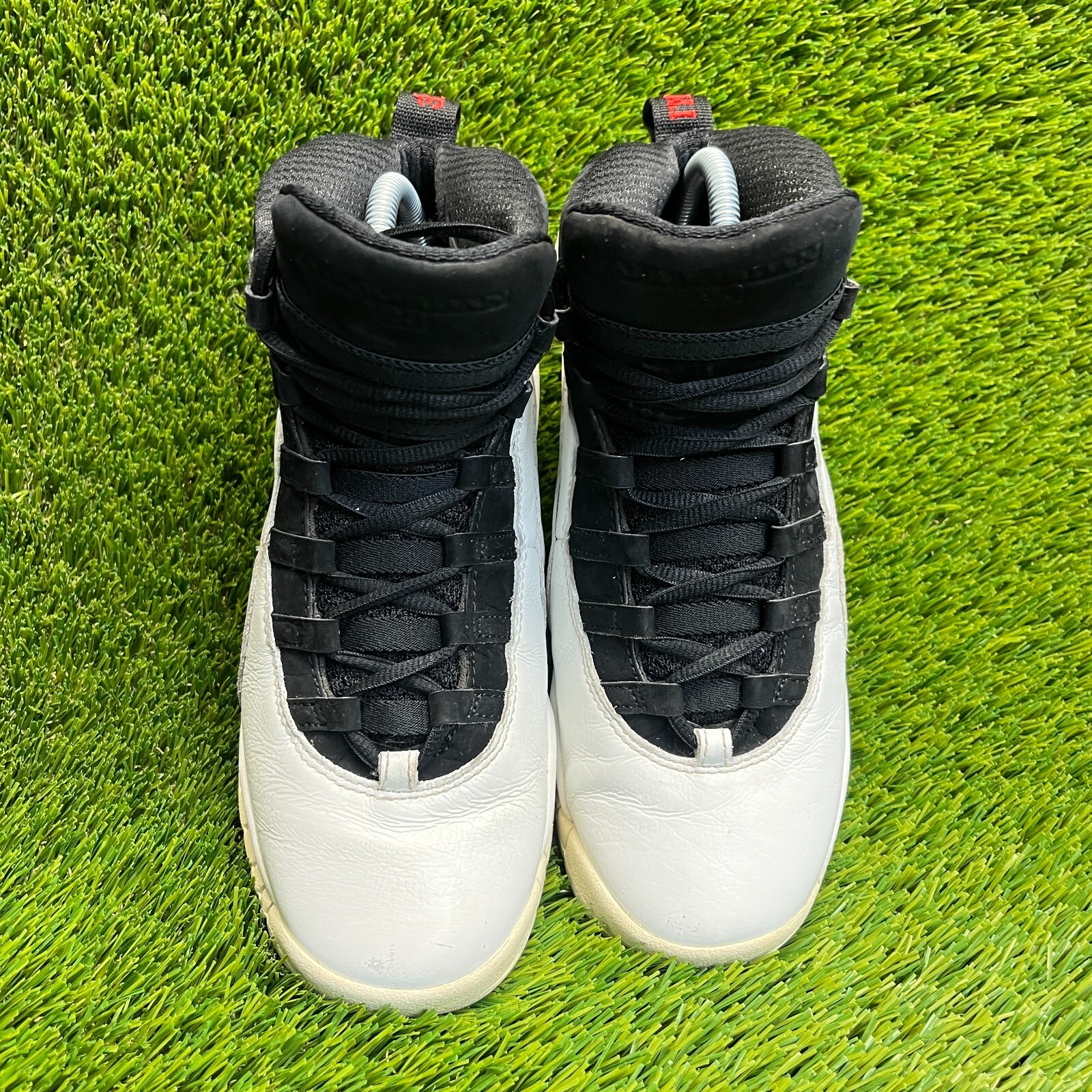 Nike Air Jordan 10 Retro I'm Back Boys Size 7Y White Basketball Shoes Sneakers thumbnail 6