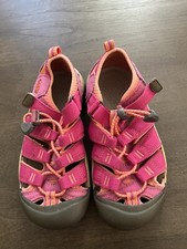 Keen Newport H2 Sandals Youth Kids Girl's Pink Nylon Sport - US 1