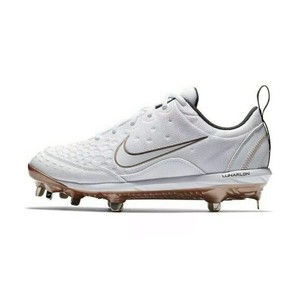 spikes nike softball