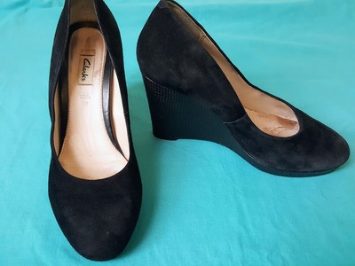 clarks eee fitting shoes