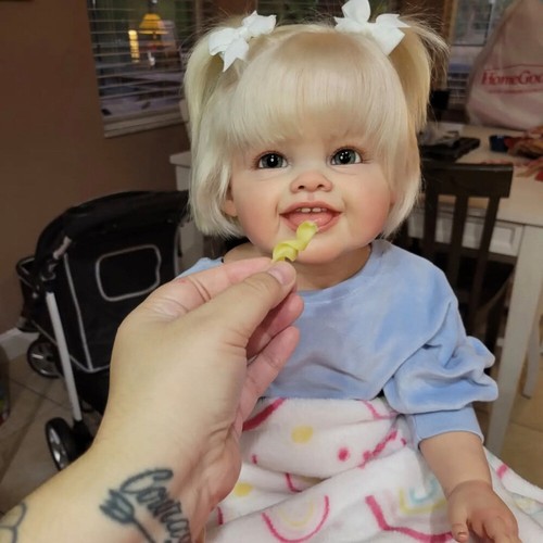 28" Already Painted Reborn Baby Doll Cute Toddler Girl Short Hair Cloth Body Toy - Picture 3 of 4