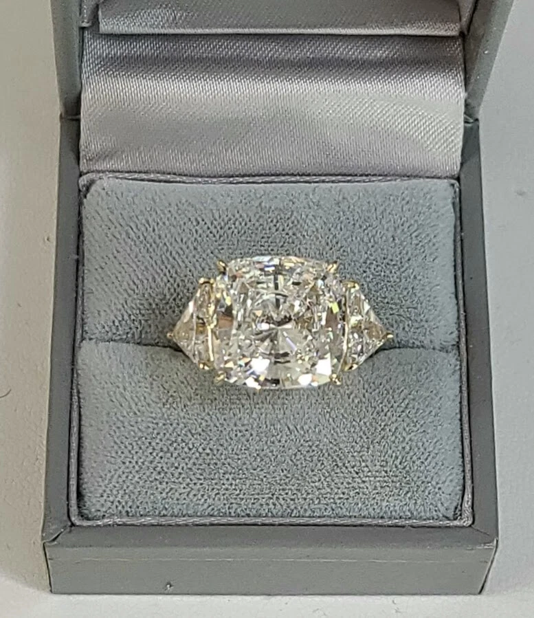 3 stone cubic zirconia 2024 rings yellow gold