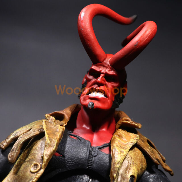Mezco Hellboy Movie Series 1 Figure 2004 Horns and Jacket Previews for sale online