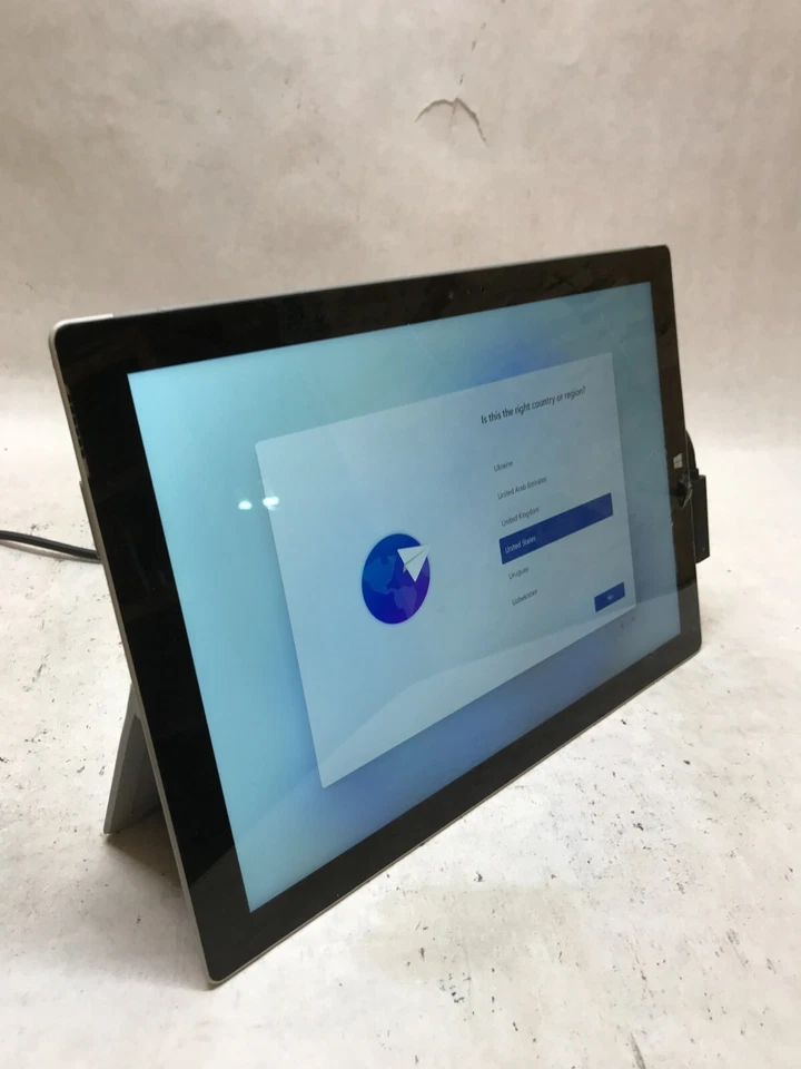 Microsoft Surface Pro 3 1631 i3 4GB RAM 64GB SSD WIN 11 For Parts/Repair   -  DW - Image 3 of 4