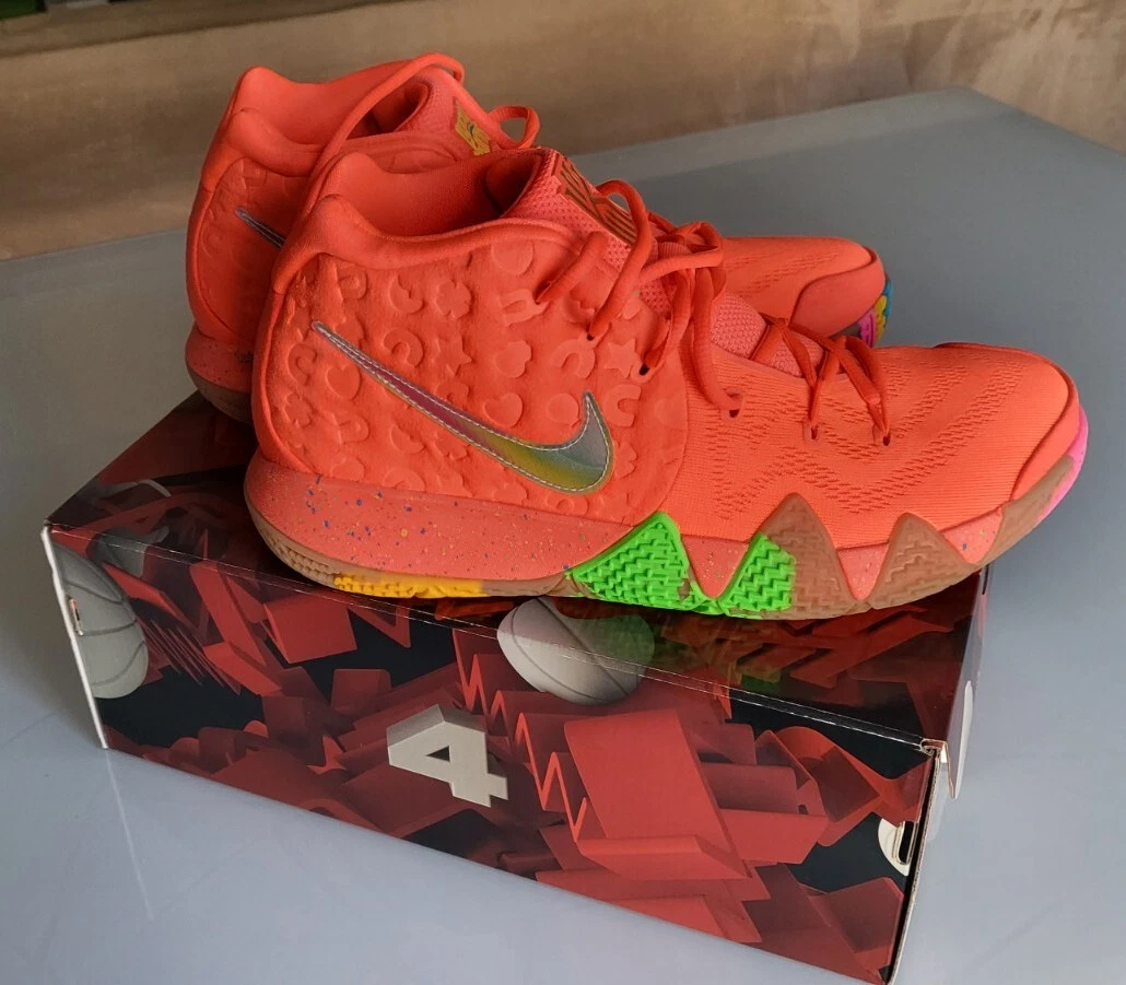 Kyrie 3 hotsell lucky charms