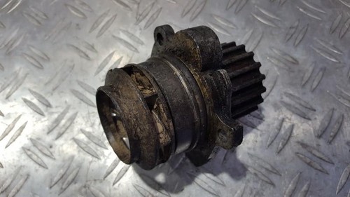 Volkswagen Golf 2004 Water pump 038121019d, Genuine #169122-47