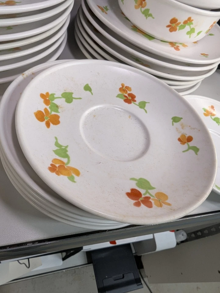 HAPPY DAYS 9069 de Noritake-stres 22 PIEZAS ¡LINDO! Platos de cena ETC Foto 3 de 4