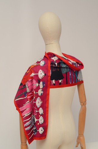 Sciarpa donna Love Moschino lusso multicolore stampata in seta - Foto 9 di 21