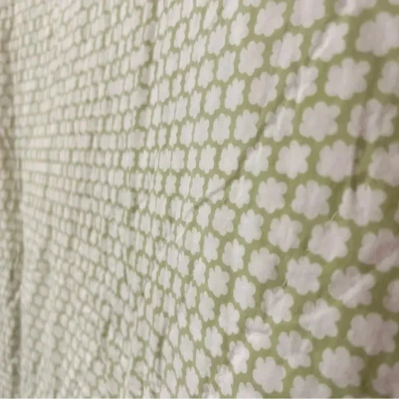 Edredón reversible Pottery Barn Kids tamaño doble - 68”x86” Foto 4 de 4