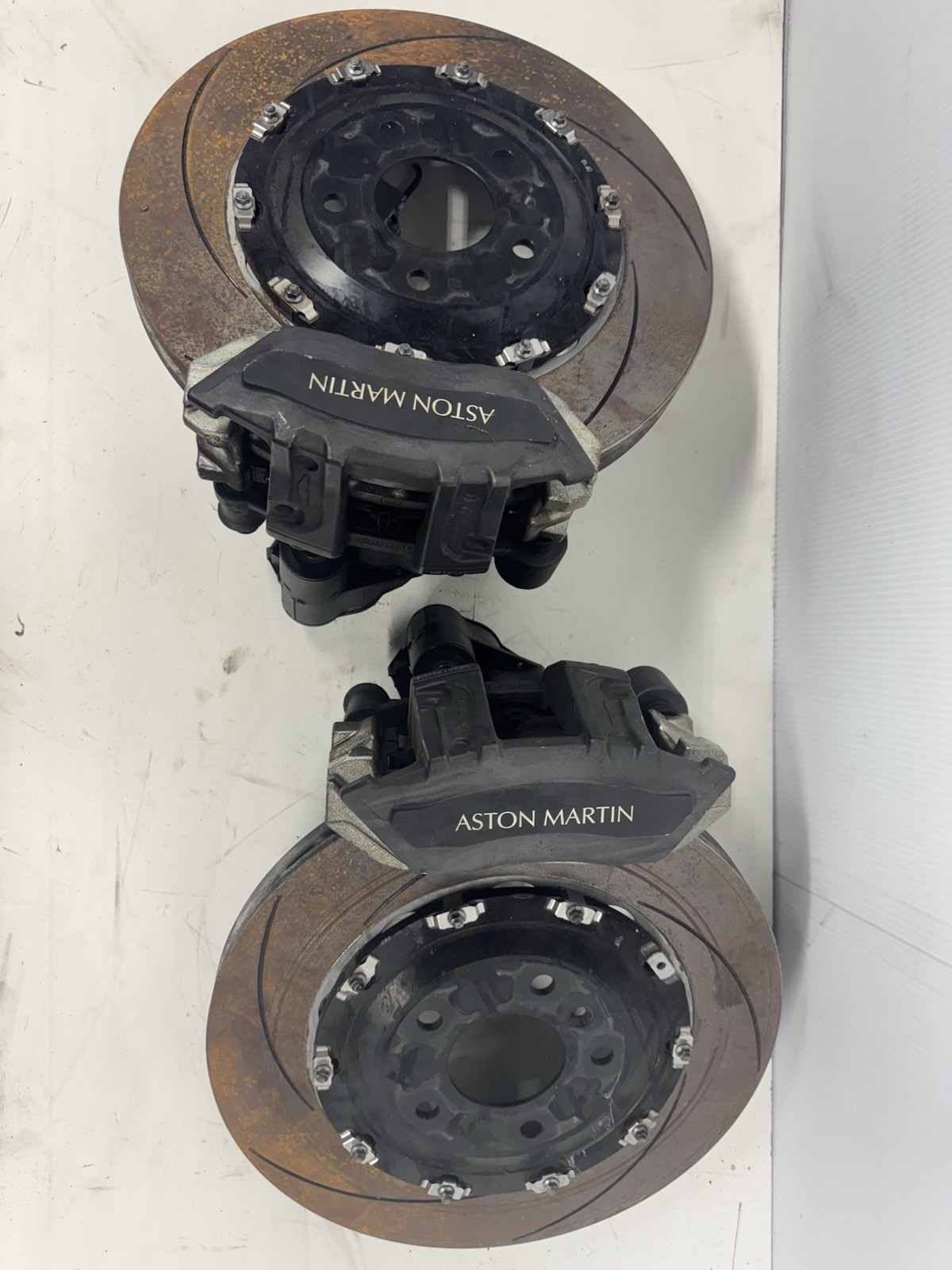 Aston Martin All DBX Rear Wheel Brake Discs  MY83-2C026-AA  Genuine Original OEM