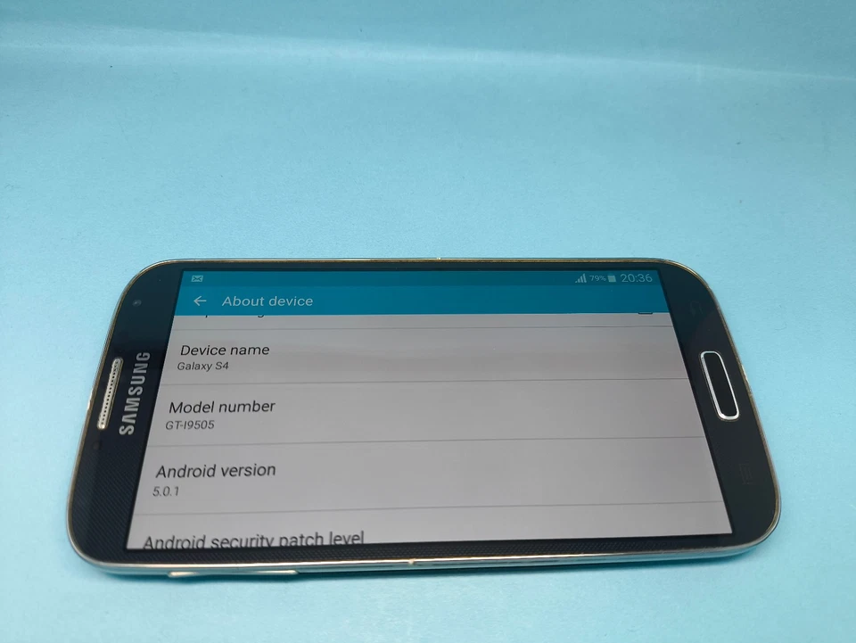 Samsung Galaxy S4 GT-I9505 (Unlocked) Smartphone Very Good Condition - Image 2 of 4