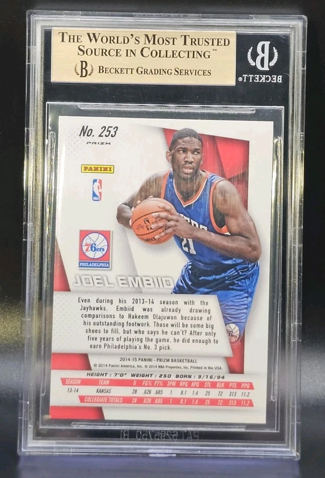 Joel Embiid 2014-15 Prizm rojo blanco y azul Pulsar Rookie RC #253 76ERS BGS 9,5 Foto 2 de 2