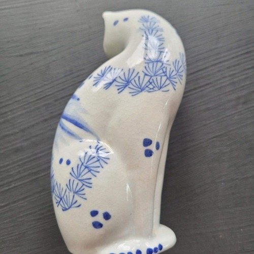Vintage Sitting Chinoiserie Blue and White Porcelain Cat Figurine - Picture 3 of 12