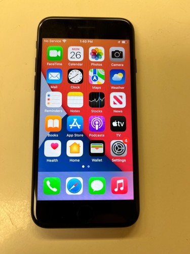 Apple iPhone 7 - 32GB - Jet Black (Unlocked) A1778 (GSM) - Picture 2 of 3