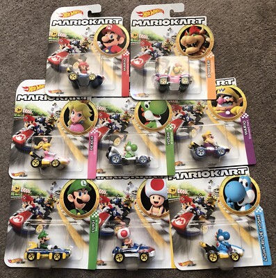 スーパーマリオ ホットウィール　ミニカー　8台セット　絶版　希少品　コンプリート Hot Wheels Mario Kart Complete Set Of 8 - Mario Wario Yoshi Bowser