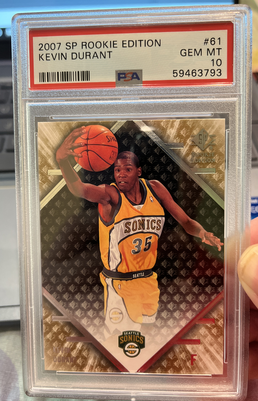 Kevin Durant #61 2007 SP Rookie Edition PSA 10
