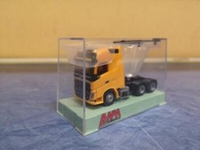 AWM LKW Volvo NEU FH4 Glob./Aerop. SZM 3-achs 8929.51