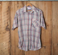 Vintage LEVI'S Plaid Short Sleeve Button Front Shirt Sz. L - Made in USA