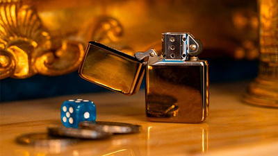Ignite (Gold) by Gentlemen's Magic & Urbain Feuerzeug erzeugt Feuerblitz goldfar