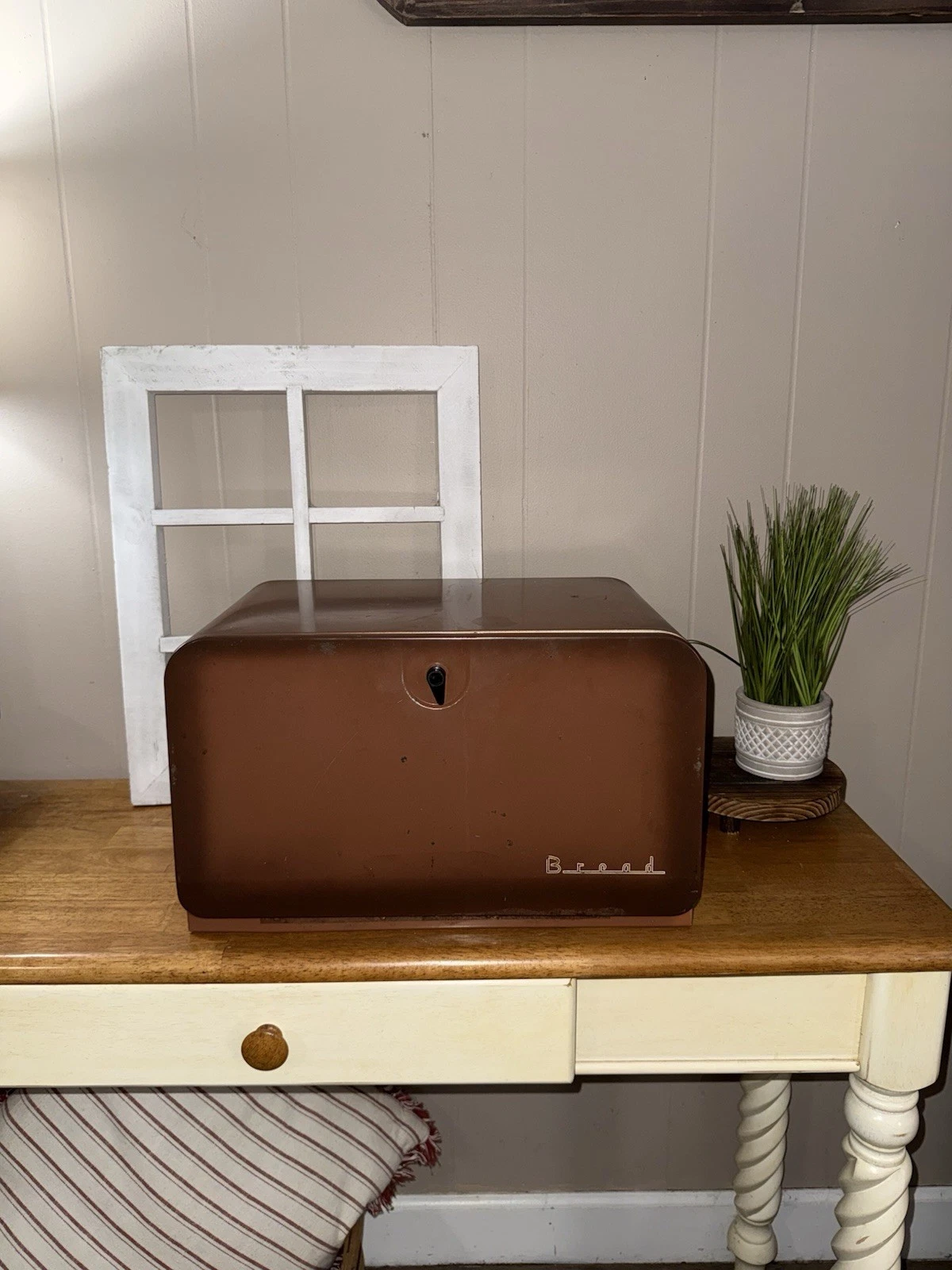 Vintage Mid Century Modern Metal Bread Box Copper Brown Drop Front Kitchen
Opens in a new window or