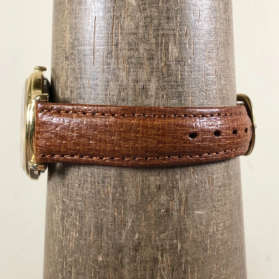 Luros Unisex V803-0110 Disney Mickey Mouse Sorcerer Leather Quartz 31mm Watch 7" - Image 3 of 4