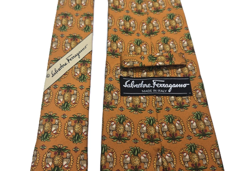 Corbata Salvatore Ferragamo 100% Seda Patrón Pájaros Amarillos Hecha en Italia Foto 3 de 4