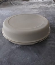 VINTAGE TUPPERWARE ROUND WHITE CHIP AND DIP V...