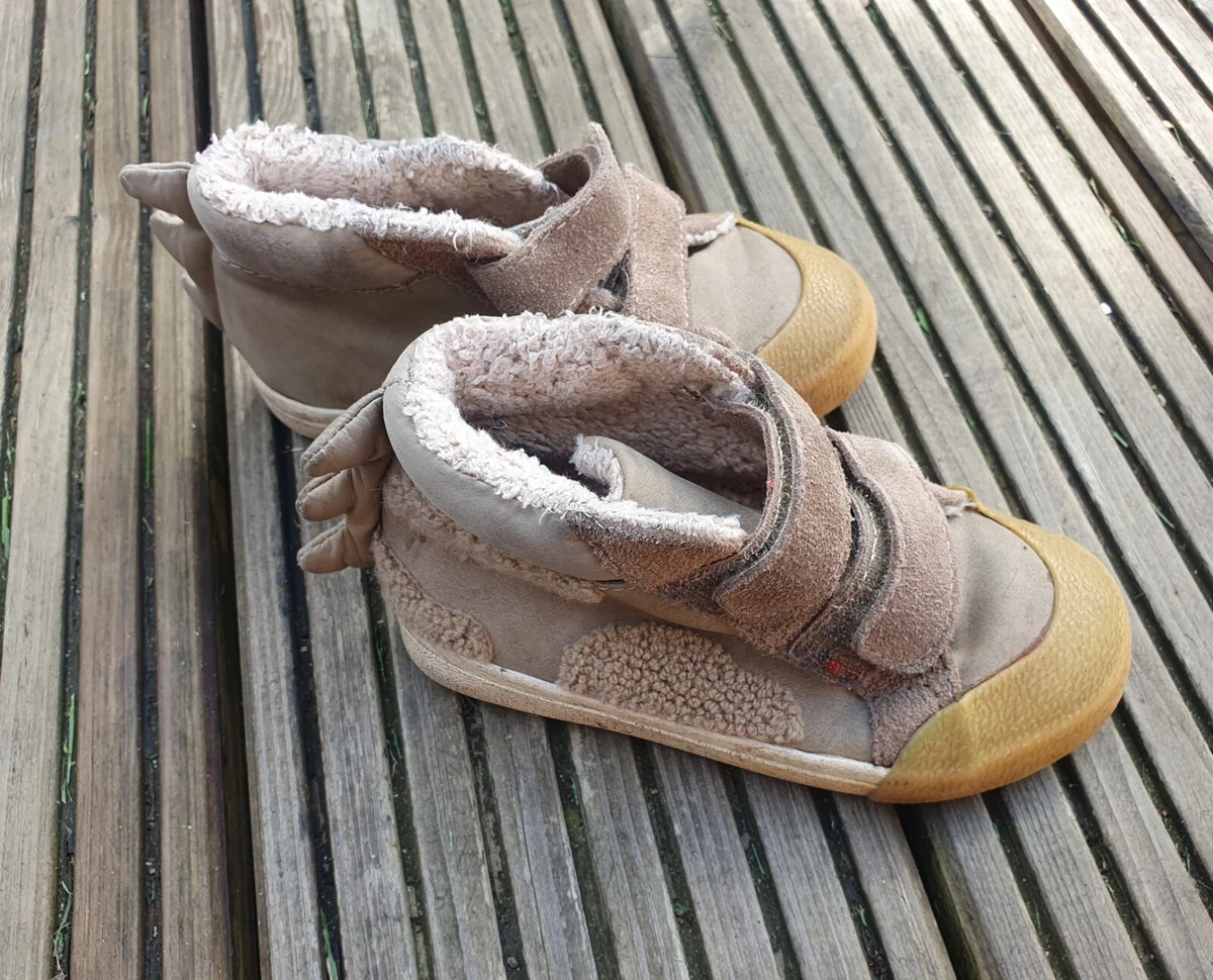 Size 7 baby best sale boots