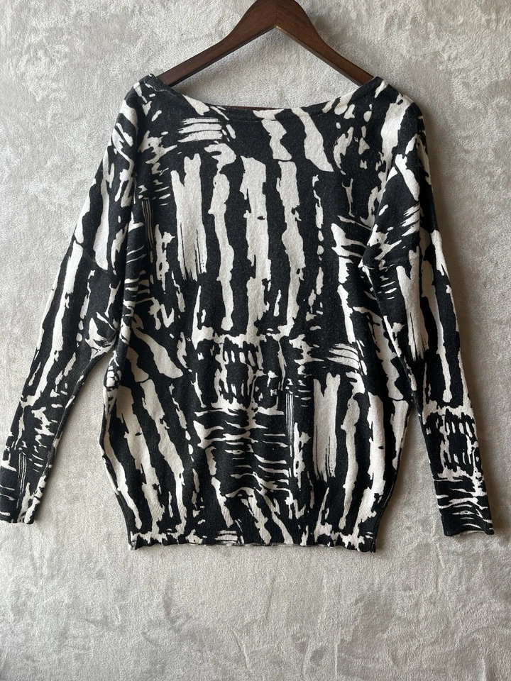 Suéter Angora Para Mujer XL BEBE Blanco Negro Dolman Relajado Geométrico Foto 3 de 4