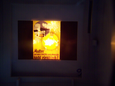 MUTTER HAT ZEIT KOCHT ELEKTRISCH  Kinodia Werbung Dia Glas Rahmen 5 x 5 cm #105