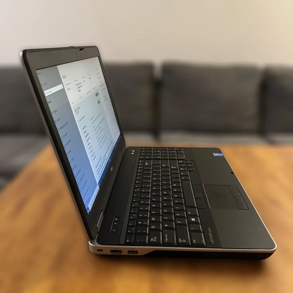 Dell Latitude E6540 15.6” Laptop – Intel Core i7-4610M, 16GB RAM, 224GB SSD - Image 2 of 4